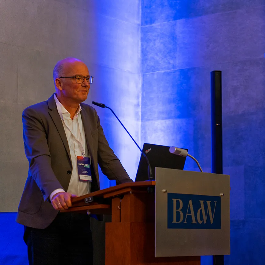 baiopshere CEO Dr. Michael Klimke hält das Grußwort auf dem Radiology Summit
